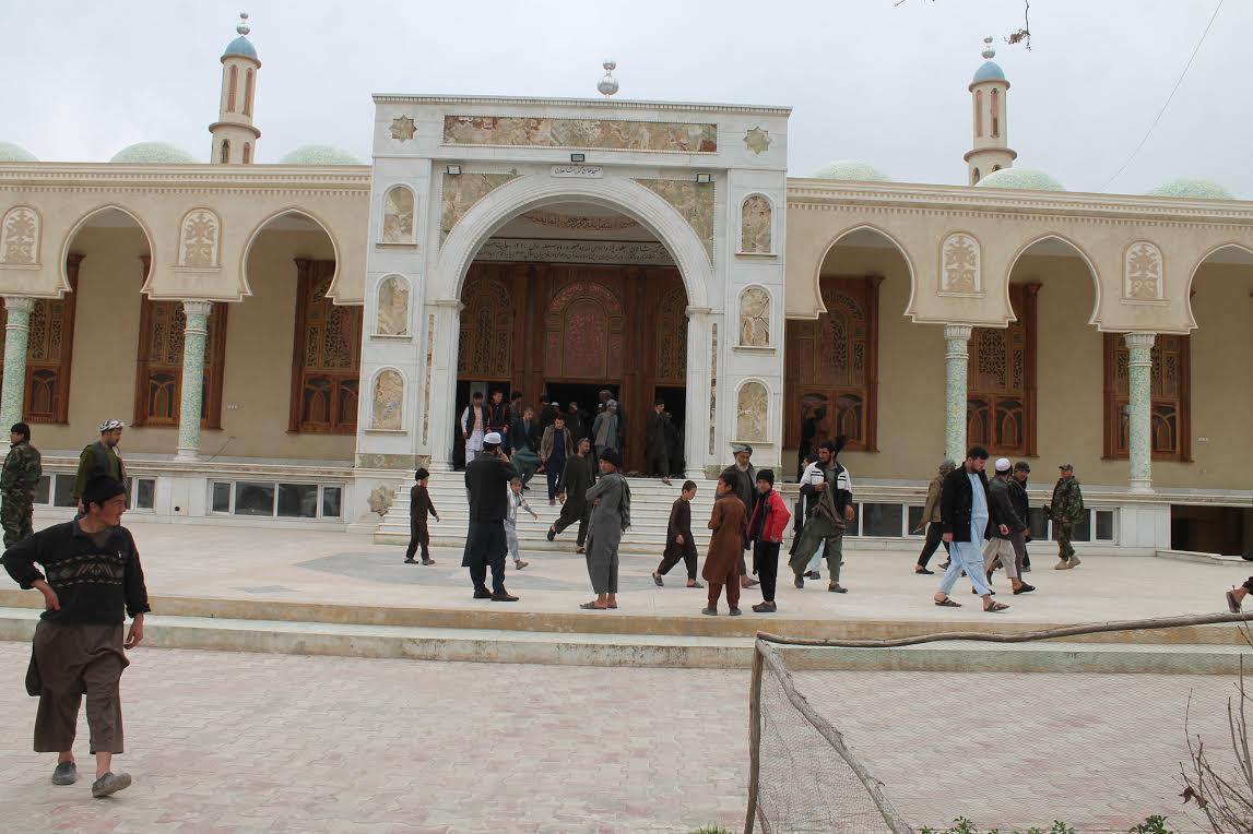 پرتاب بمب دستی در مسجدی در پکتیکا 20 نمازگزار را زخمی کرد