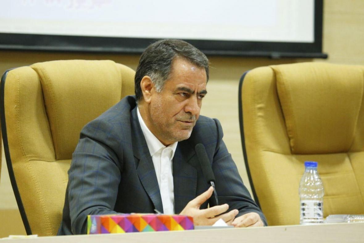 خبرنگاران استاندار چهارمحال و بختیاری:قانون در تغییر کاربری خبرنگاران استاندار چهارمحال و بختیاری:قانون در تغییر کاربری و چیدمان مبلمان شهری باید رعایت گردد