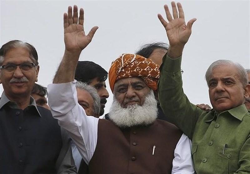 ائتلاف احزاب اپوزیسیون پاکستان پیش از آغاز به کار با خطر ائتلاف احزاب اپوزیسیون پاکستان پیش از آغاز به کار با خطر انحلال روبرو شد