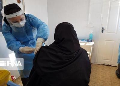 خبرنگاران 60 نفر از سالمندان مراکز بهزیستی کرمانشاه علیه کرونا واکسینه شدند