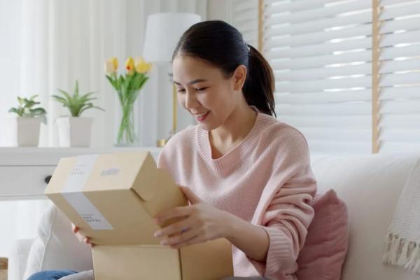 افزایش فروش و اعتبار برند از تاثیرات هدیه تبلیغاتی بر رفتار افزایش فروش و اعتبار برند از تاثیرات هدیه تبلیغاتی بر رفتار مشتری